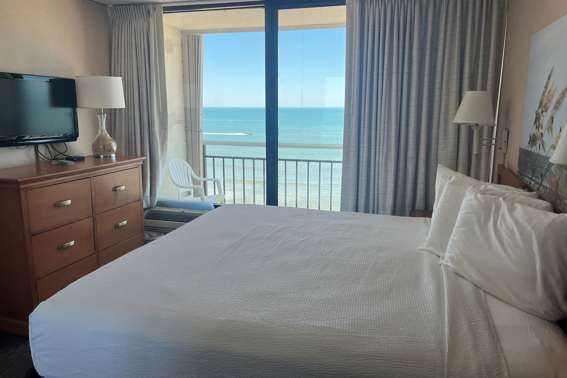 Four Sails Two Bedroom Unit with King Bed
